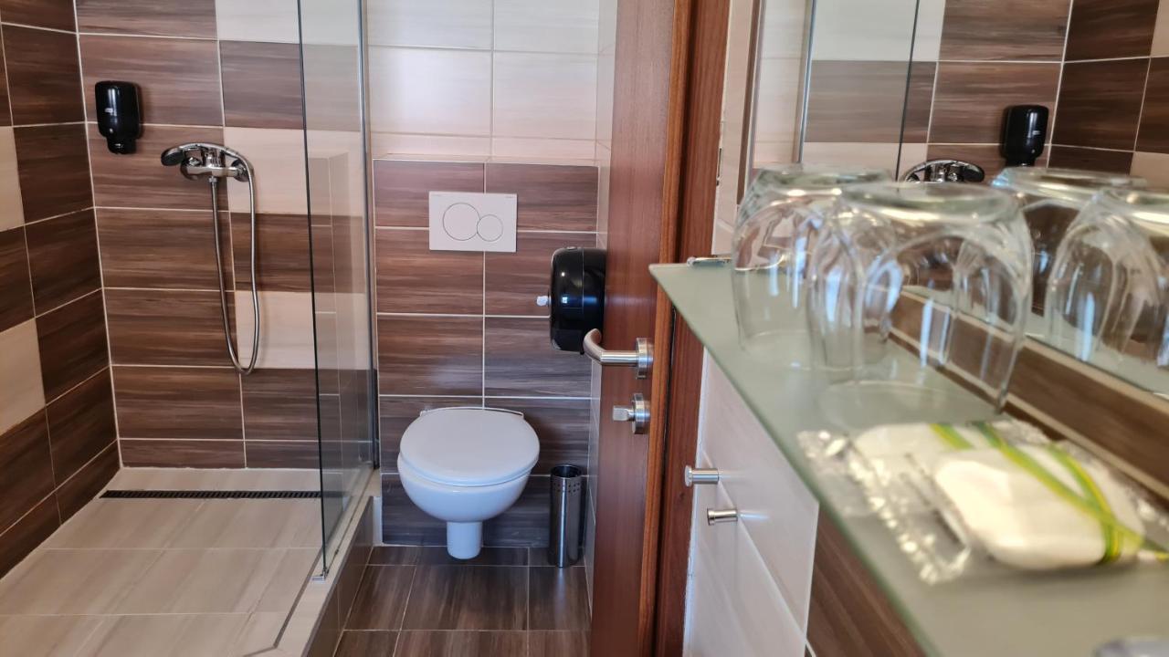 Hotel Sipox Štrba Buitenkant foto