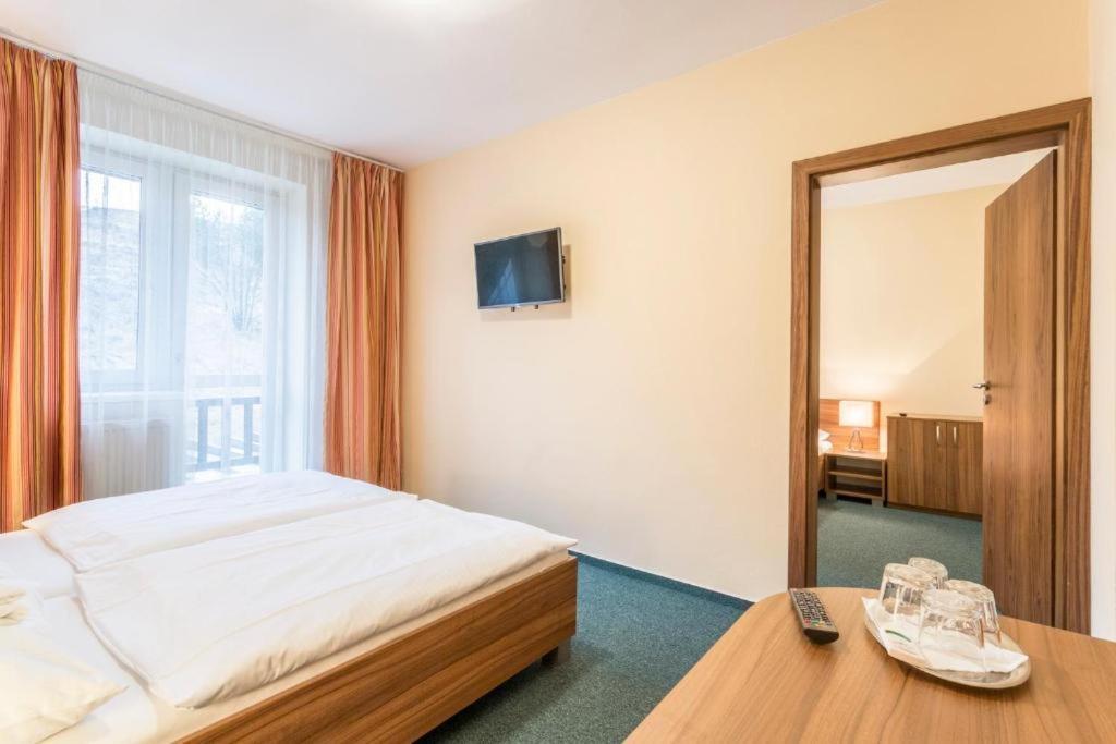 Hotel Sipox Štrba Buitenkant foto