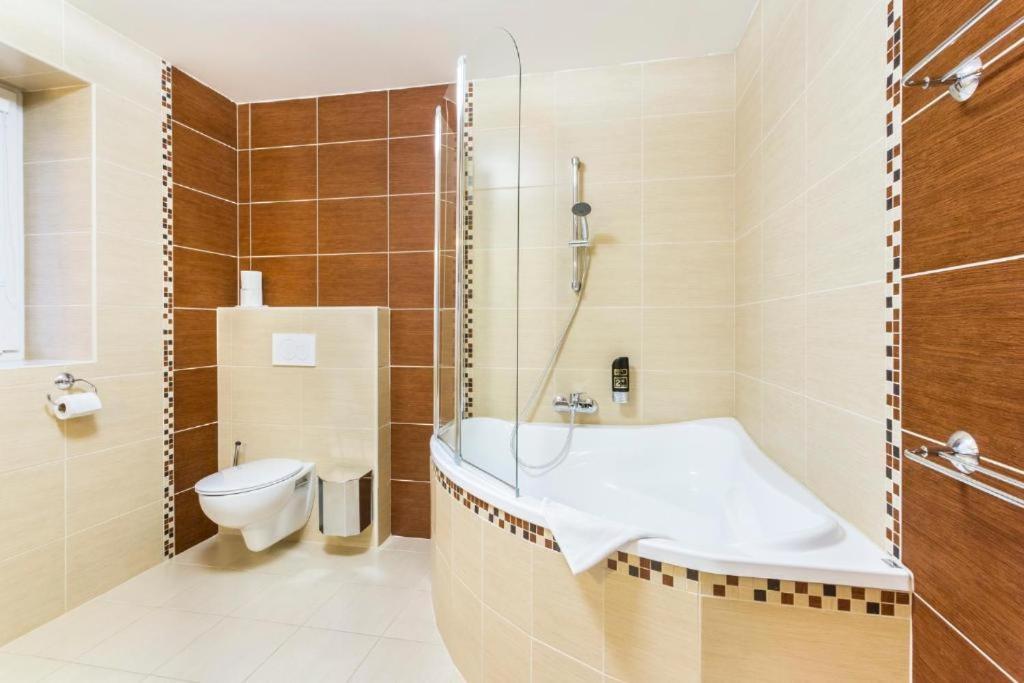 Hotel Sipox Štrba Buitenkant foto