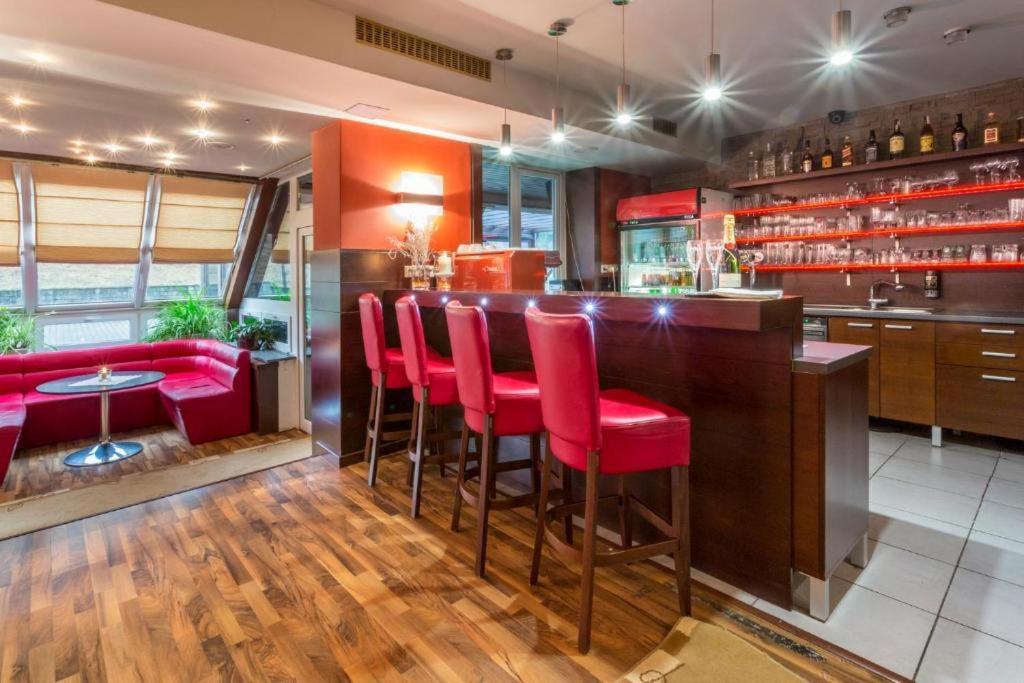 Hotel Sipox Štrba Buitenkant foto